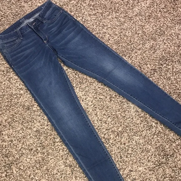 ๐ 5/$25! ANA High Rise Medium Wash Skinny Jegging Size 4 |NWOT! - Picture 2 of 5